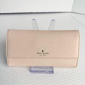 Kate Spade New York Beige Saffiano Leather Wallet Clutch